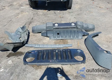 2016 Jeep Wrangler Unlimited Black Bear из США, поврежденный, VIN 1C4BJWDG1GL134329